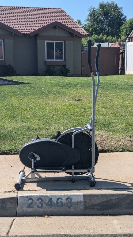 Free Elliptical