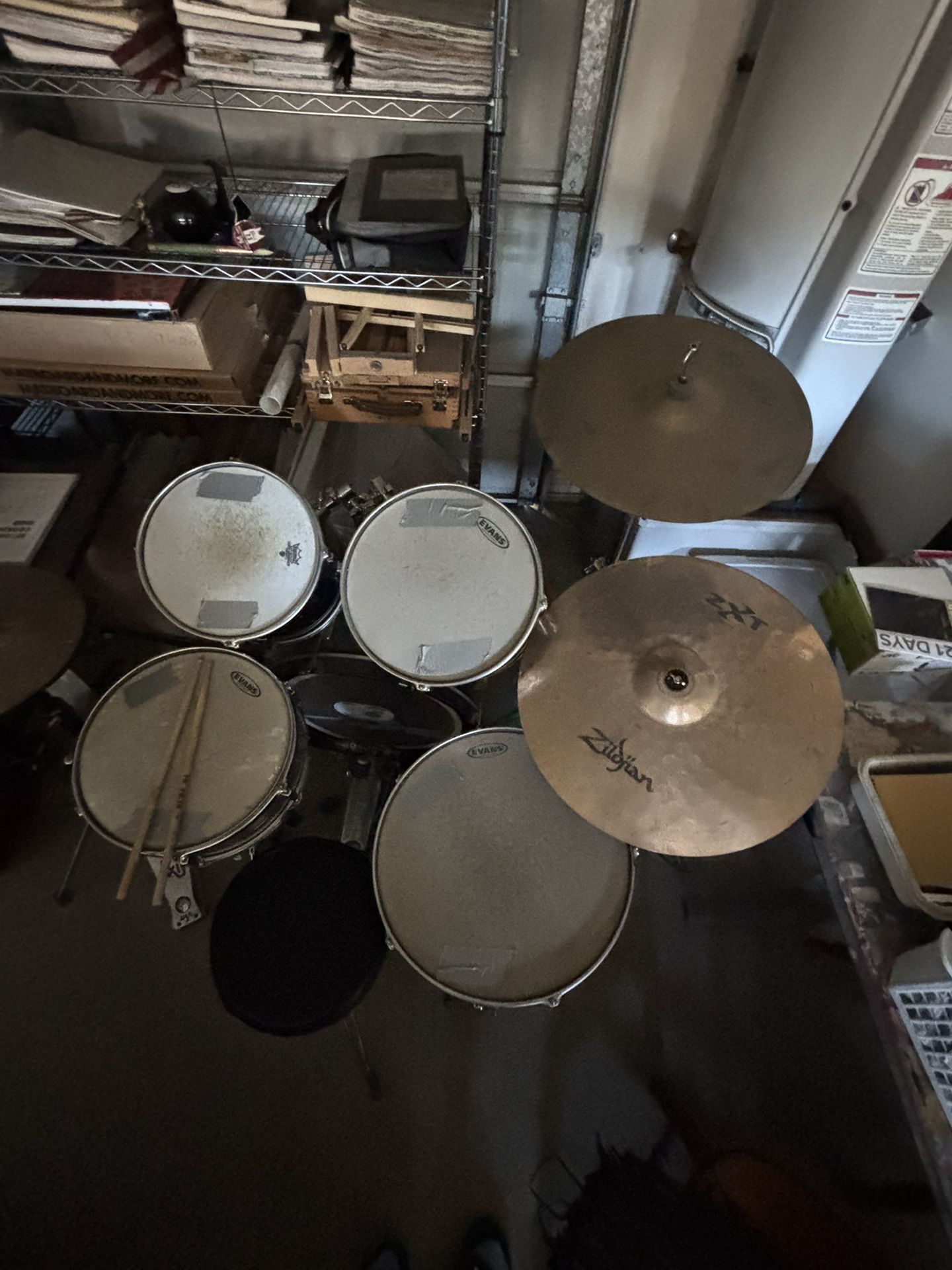 Drum Set Evan’s With Cymbals & Stool