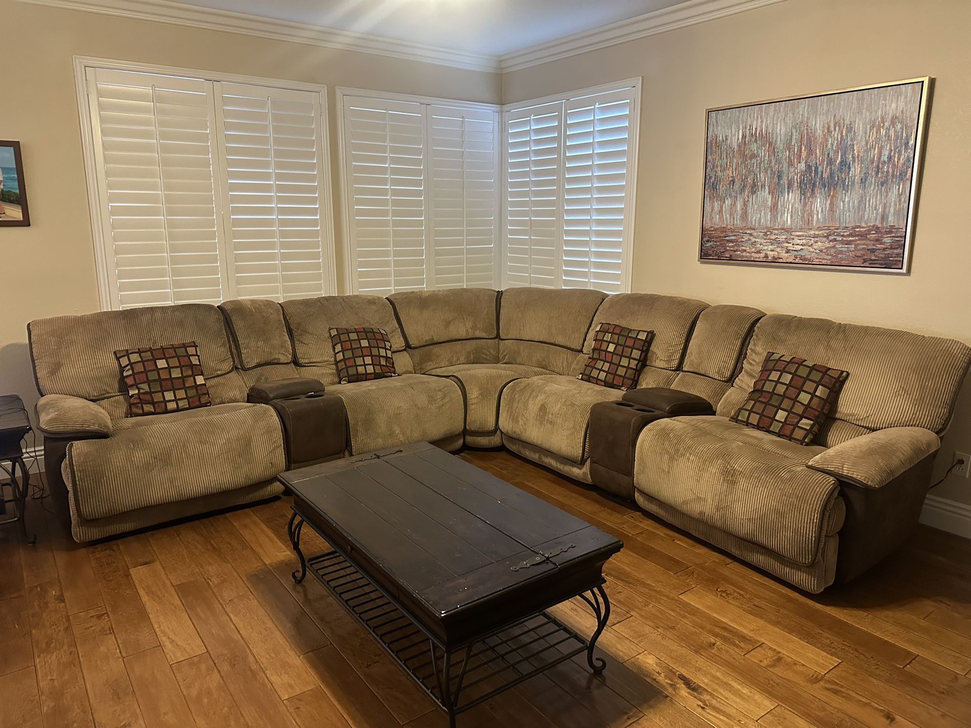 Sectional Couch 