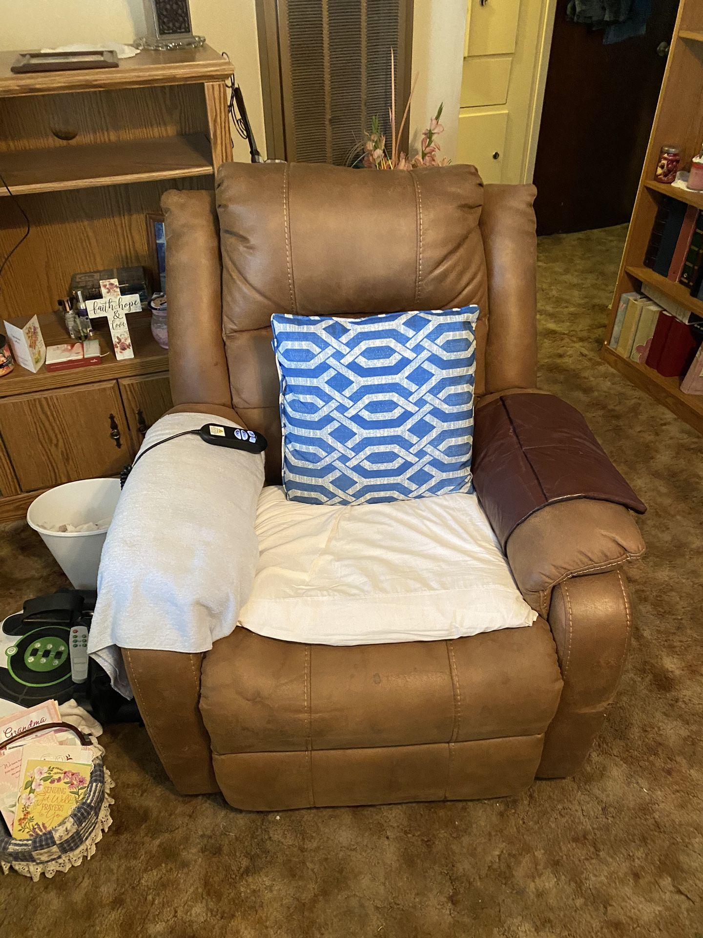 Living room for Sale in San Antonio, TX OfferUp
