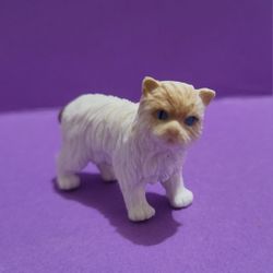 Safari LTD Animal Detail Action Figure Domestic Birman Cat Collectible,  1.75" L.