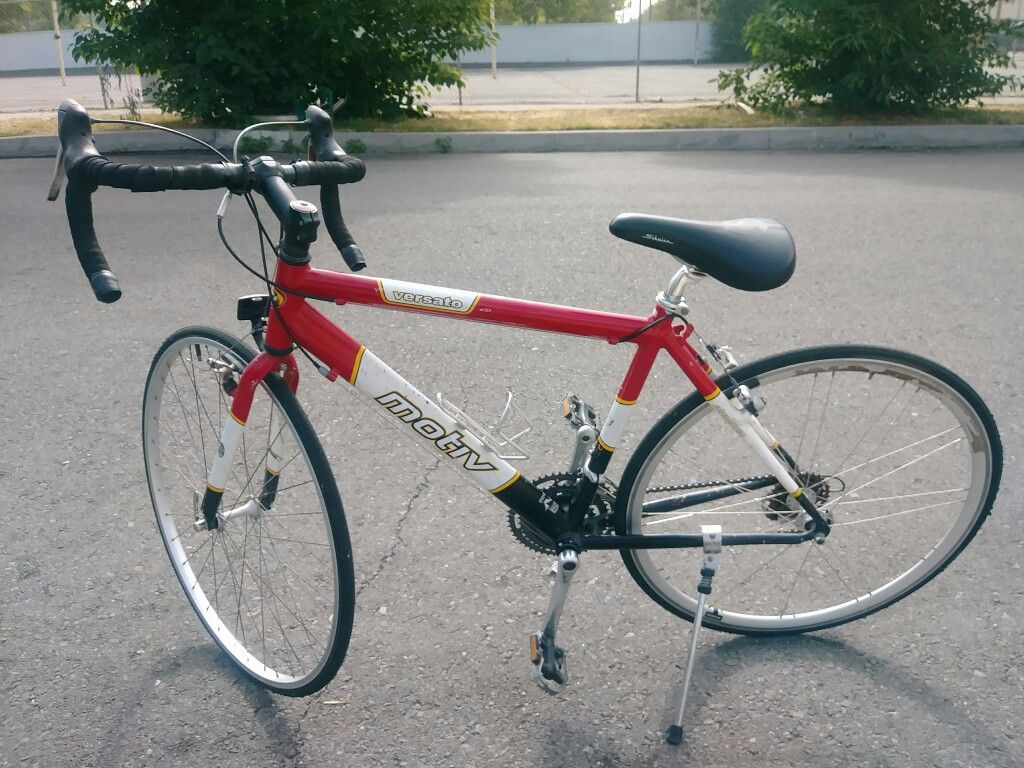 Motiv "Versato" Road Bike