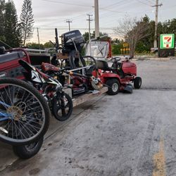 Toro Recycle  Koler Motor  Suzuki  9.9  4stroke 30hrs  Tank Stand  Muffs