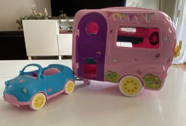 Small Barbie Car With Camper