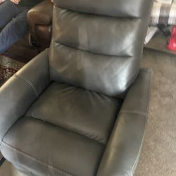 reclining chair 