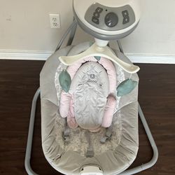 Baby Graco Swing Including Neck Rest