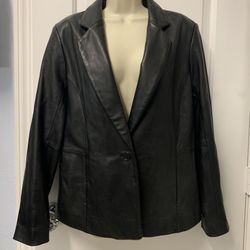 Adult Women Large Black Leather Jacket 