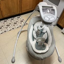 3 In 1 Swing Rocker. Awesome For Child Under 9 Months. 