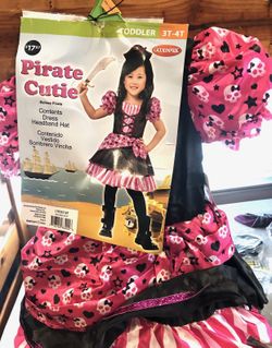 Pirate Cutie Halloween Costume Size 3T-4T