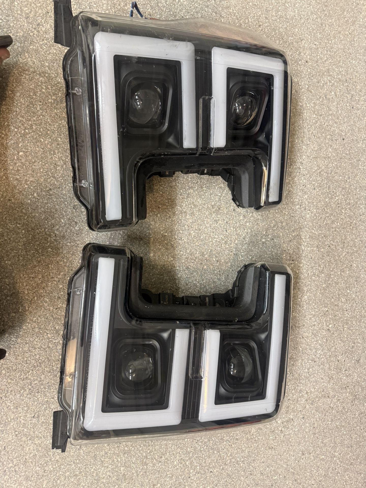 2019 Aftermarket Headlights F-250