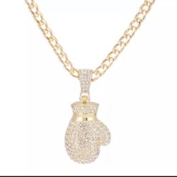 NEW Rocky Balboa Gold Tone Boxing Glove Pendant With Chain