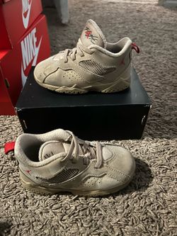 Jordan size 7 in toddler