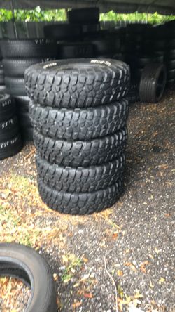USED 33x10.50R15