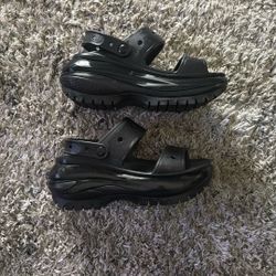 Crocs Mega Crush Sandal 