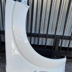 2005 To 2021 NISSAN FRONTIER RIGHT PASSENGER FENDER 