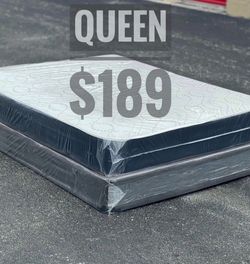 New Queen Size Mattress Set – Medium – Delivery Available 🚚