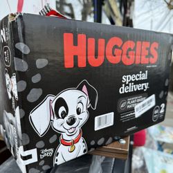 Huggies Brand New 65 Pack Of Diapers Size 2