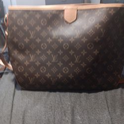 Lv Delieghtful Mm Purde Great Condition 