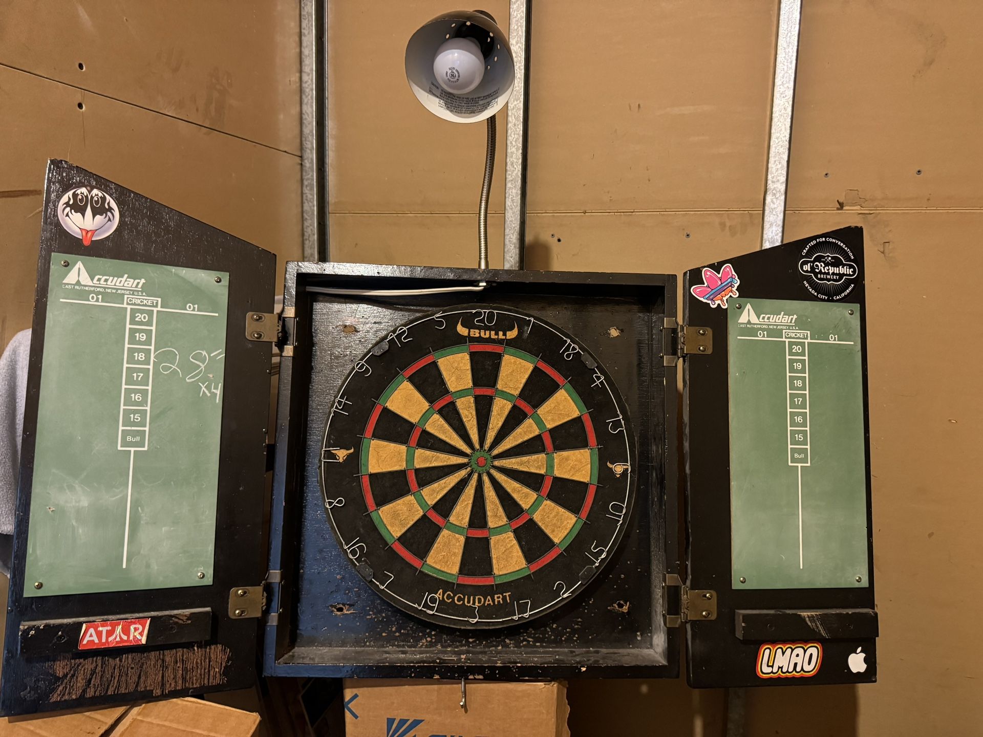 Bristle Dartboard In Lit Cabinet