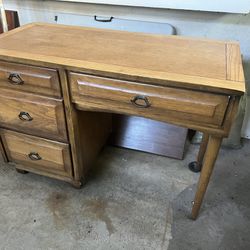 Sturdy Oak Desk