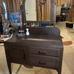 Beautifully Refinished Dresser/vanity