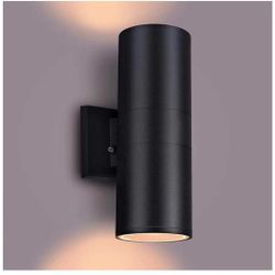 Outdoor Wall Light