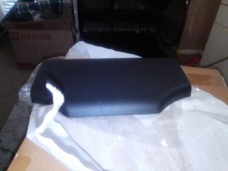 BMW Armrest Cover 04"-325i