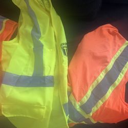 Work vests construction 