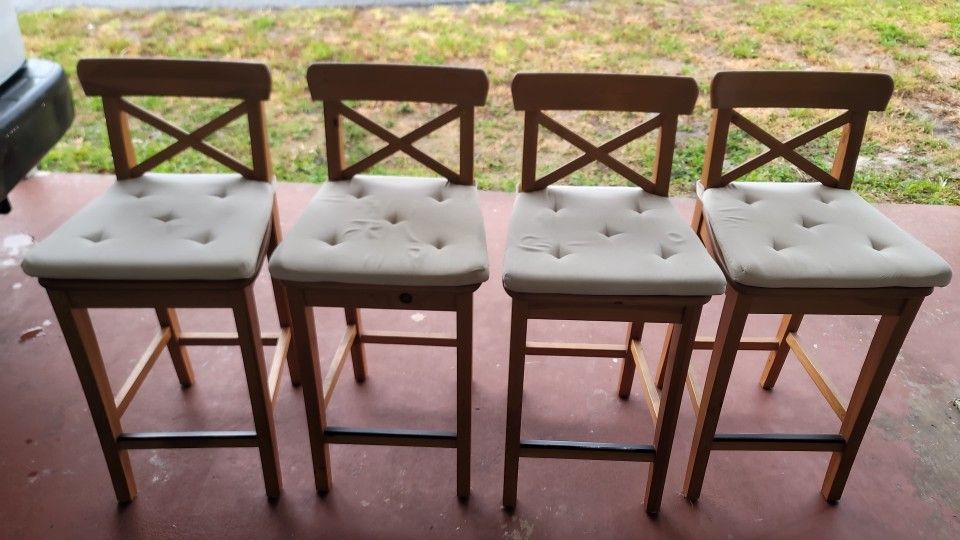 Set Of 4 IKEA Countertop Height Chairs/ Stools. Used. Good Condition. $ 100.= For The Set.