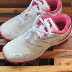 squairz xrz women’s size 6