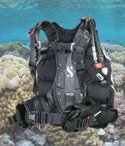 NEW Women's Scuba Pro air 2 BCD with Regulator, Mikron Yoke and GaugeNever Used. Never in water
