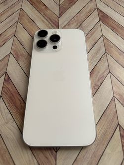 iPhone 16 Pro Max (256gb) Unlocked/ Liberado