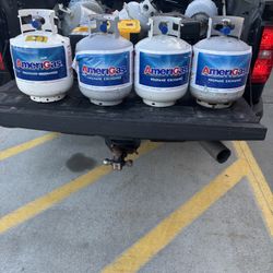 Amerigas Propane Tanks (full)