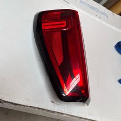2020 Sierra Tail Light 