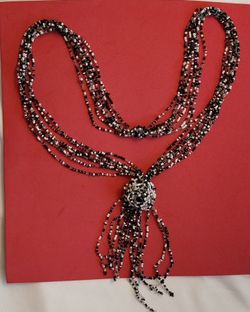 Hadmade Neutral Color Bead Necklace Hippe Desing 