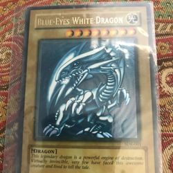 Blue-Eyes White Dragon