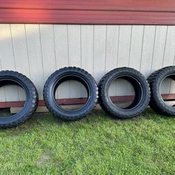 TORMENTA MT FORTUNE 33 x 12.50 R20 LT FAR310 SET OF FOUR TRUCK TIRES IN GREAT CONDITION 