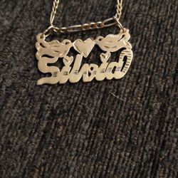 14k Gold Name Plate "Silvia"