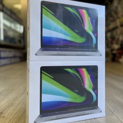 MacBook Pro 13 inch M2 Chip (Latest Model)