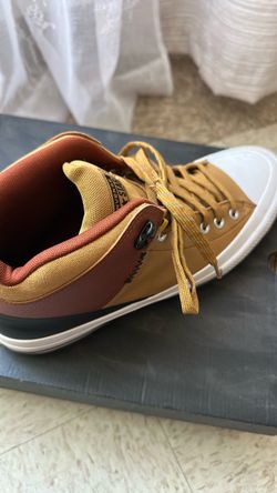 Converse unisex tennis shoes