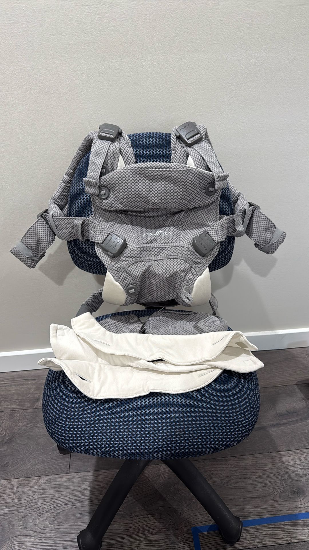Nuna baby Carrier