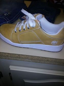 Men's timberland tan sneakers. Size 9.5