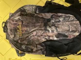 Cabelas Day Pack