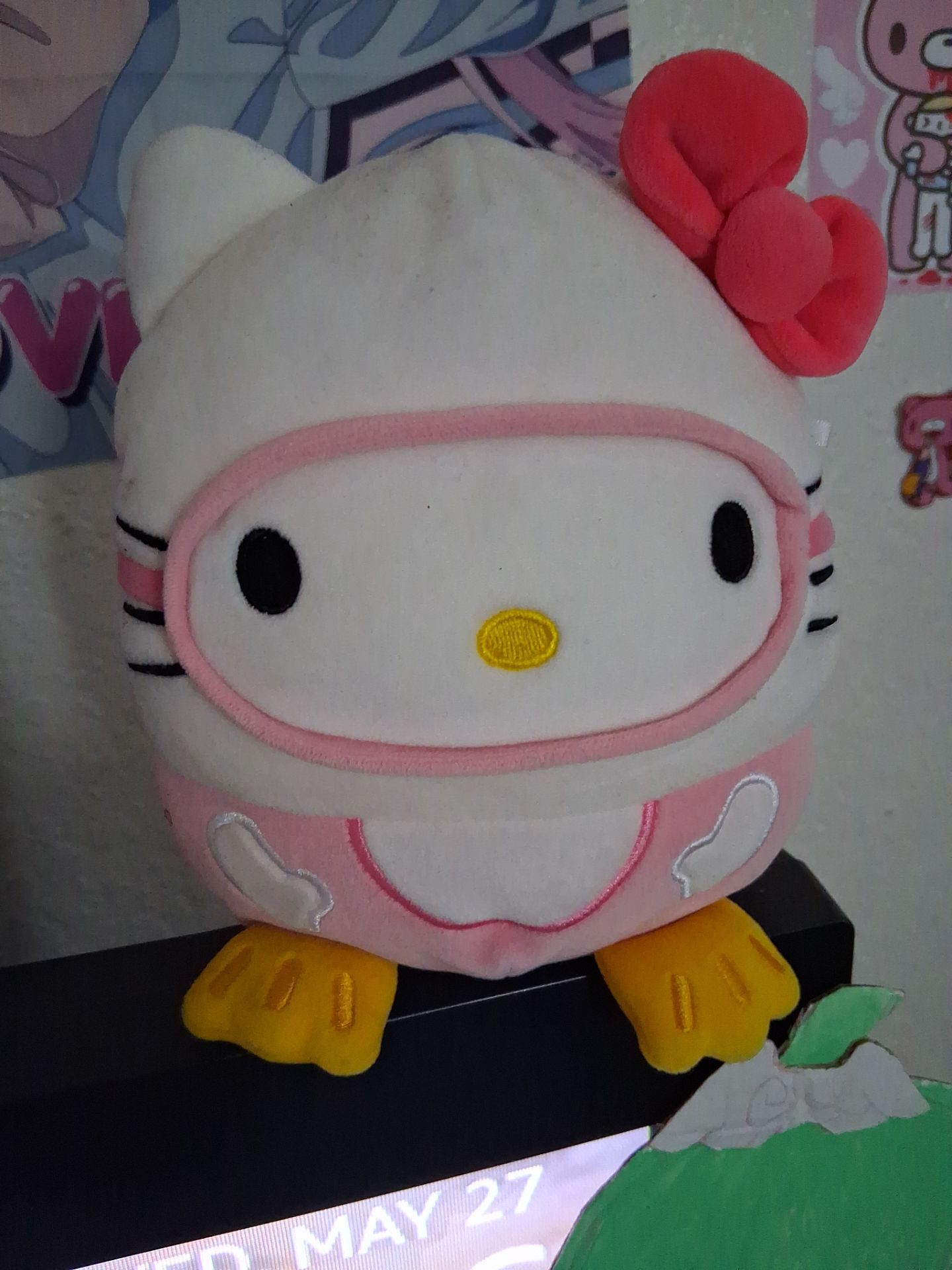 Hello kitty plushy cute cutecore sanrio toy
