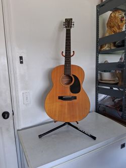 Acoustic Guitar Natural Wood Finish LOTUS L20