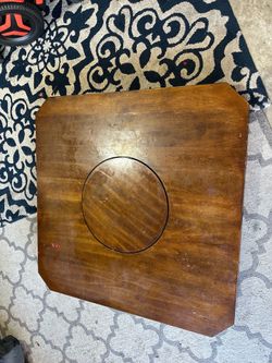 Wood dinning table (lazy Susan)