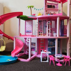 Barbie dreamhouse.