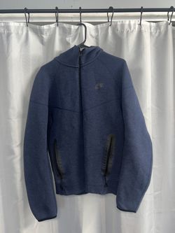 Nike tech sweater
