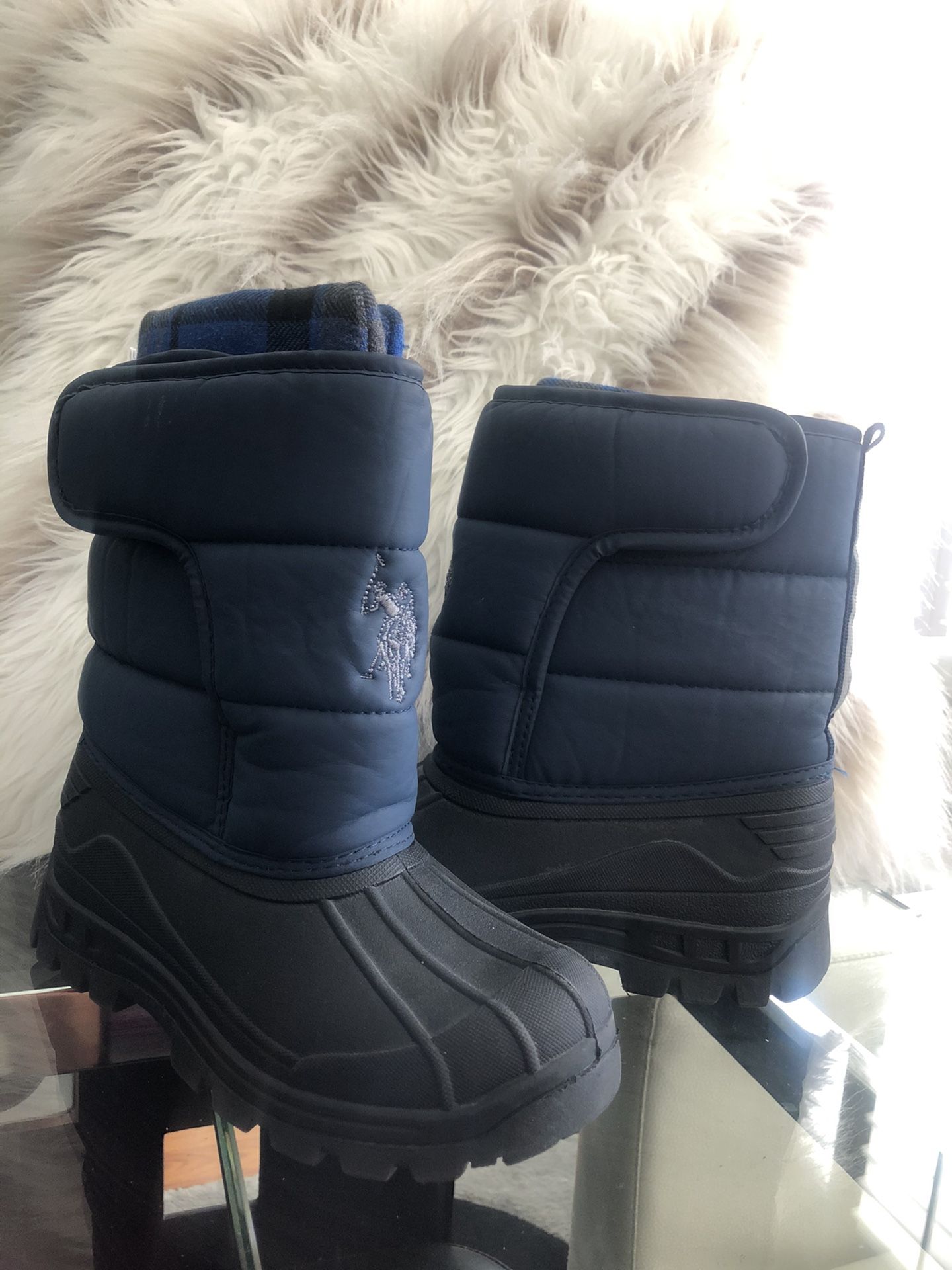 Snow boots for kids all sizes