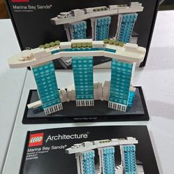 LEGO ARCHITECTURE Marina Bay Sands (21021)